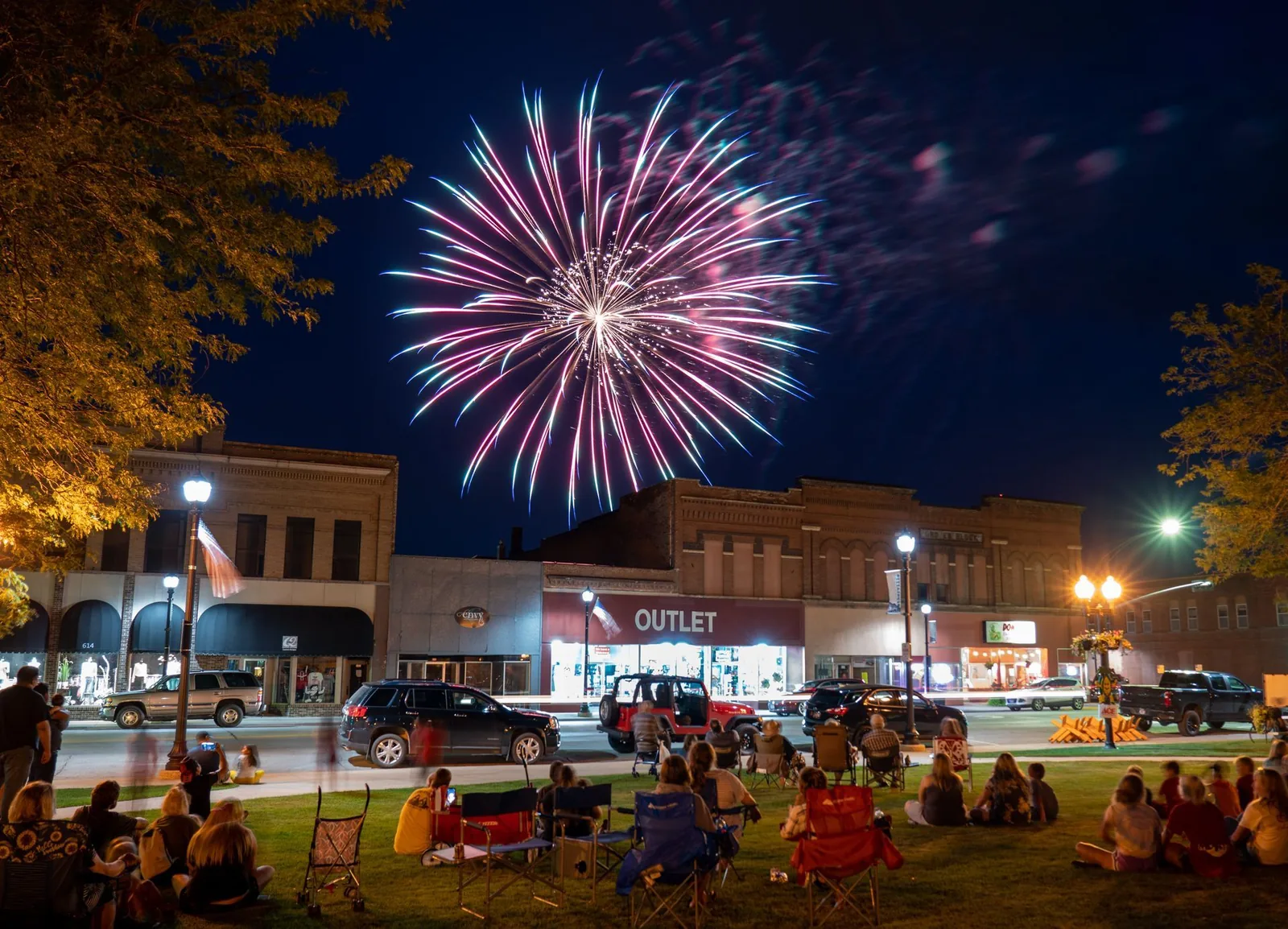 28th Annual Estherville Sweet Corn Days in Estherville, IA - scenes from the festival weekend (photo 3 of 4)