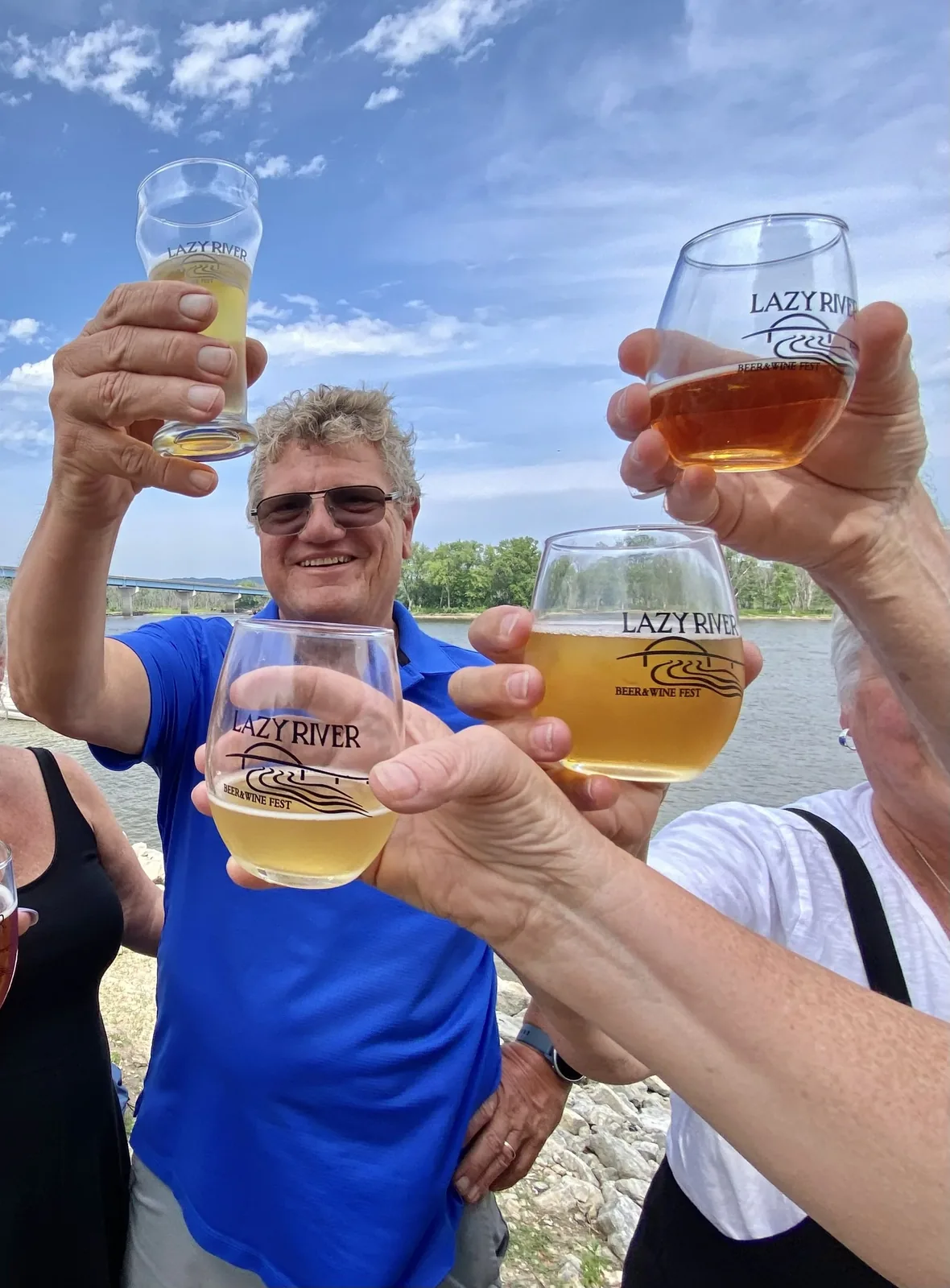 Annual Lazy River Beer & Wine Fest in Marquette, IA - food and drink stalls and crowds (photo 2 of 4)