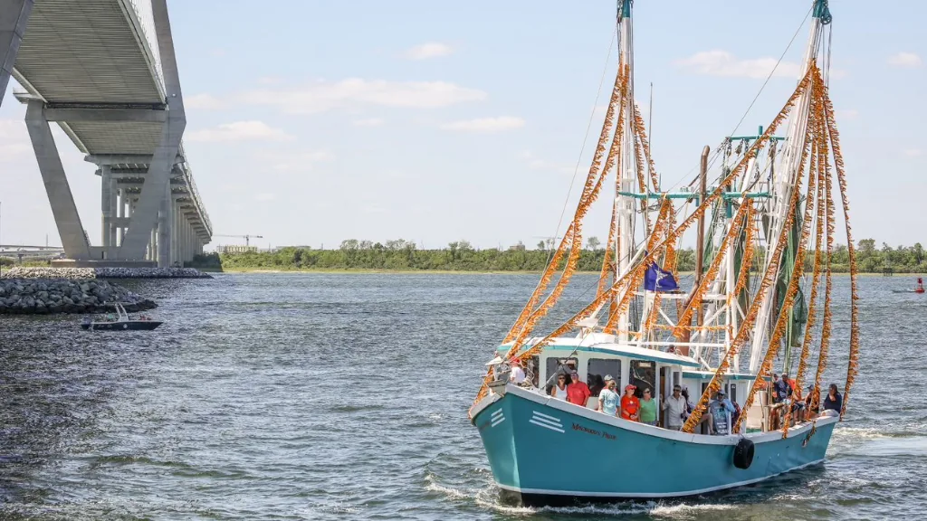 Blessing of the Fleet & Seafood Festival in Mount Pleasant , SC - festival atmosphere (photo 1 of 4)