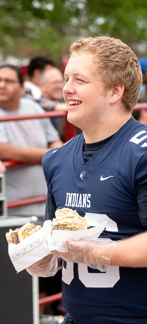 Burger Day Festival in El Reno , OK - scenes from the festival weekend (photo 3 of 4)