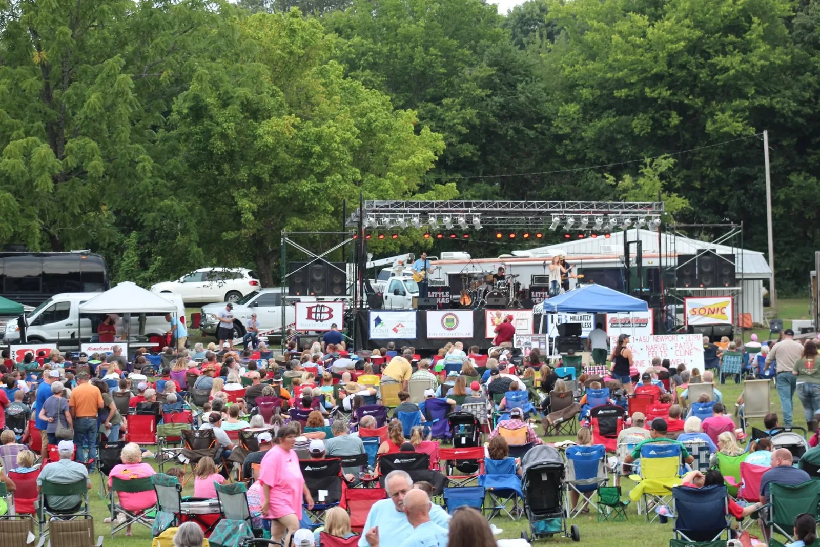 Cave City Watermelon Festival in Cave City , AR - food and drink stalls and crowds (photo 2 of 4)