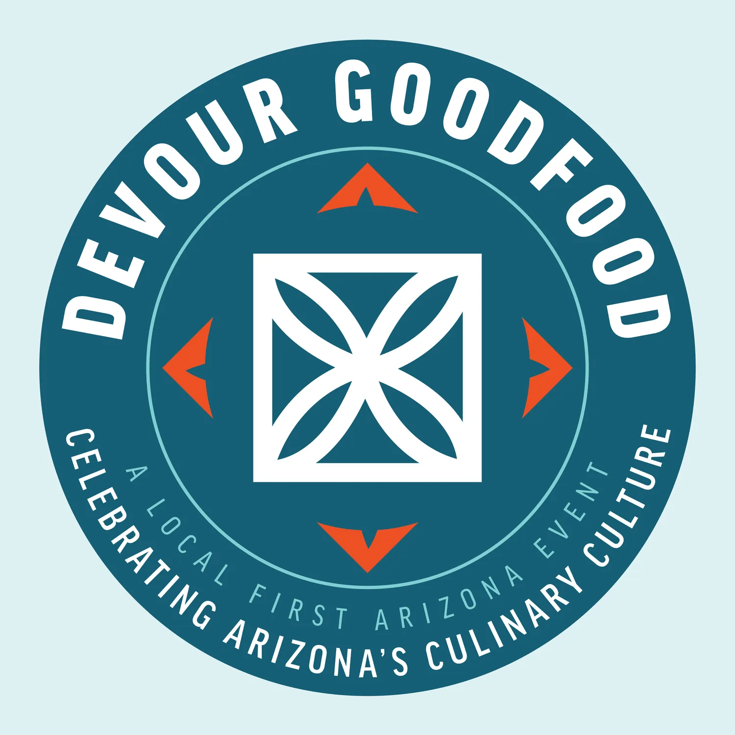 Devour Culinary Classic in Phoenix, AZ - food and drink stalls and crowds (photo 2 of 4)