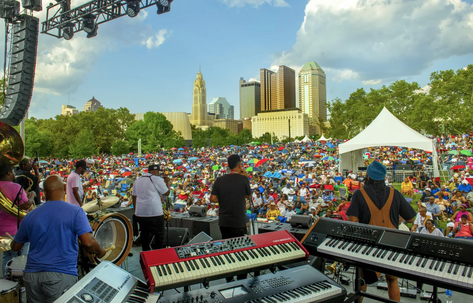 Jazz & Rib Fest in Columbus , OH - sights around the festival grounds (photo 4 of 4)