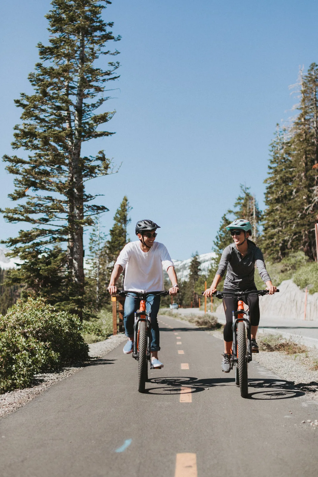 Mammoth Wine Weekend in Mammoth Lakes, CA - sights around the festival grounds (photo 4 of 4)