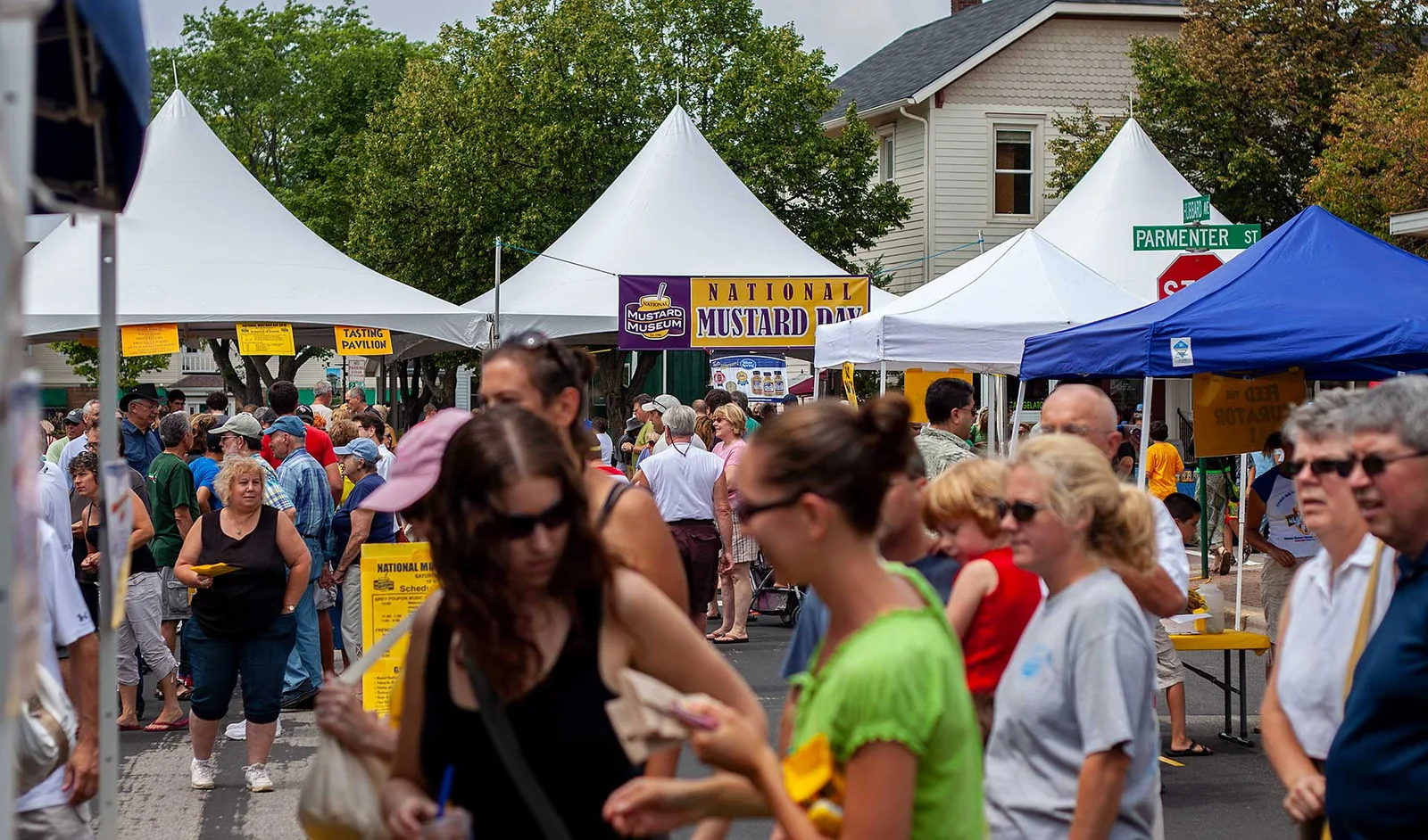 National Mustard Day & Festival in Middleton , WI - festival atmosphere (photo 1 of 4)