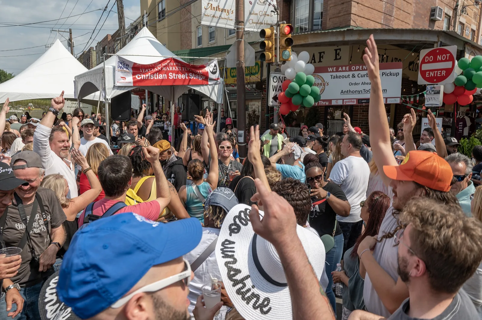 South 9th Street Italian Market Festival in Philadelphia , PA - sights around the festival grounds (photo 4 of 4)