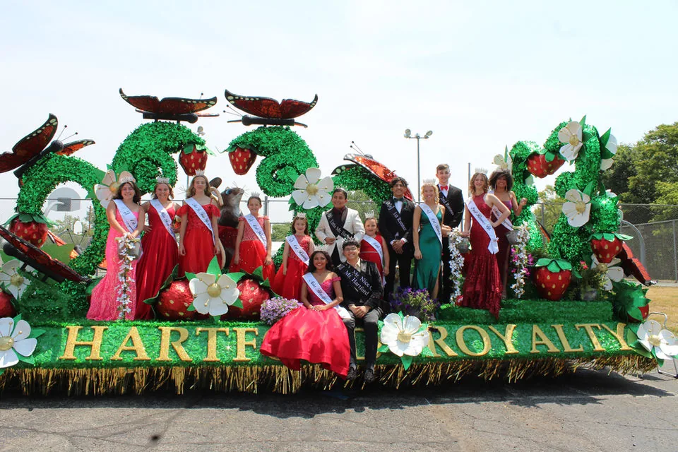 Strawberry Festival in Hartford , MI - scenes from the festival weekend (photo 3 of 3)