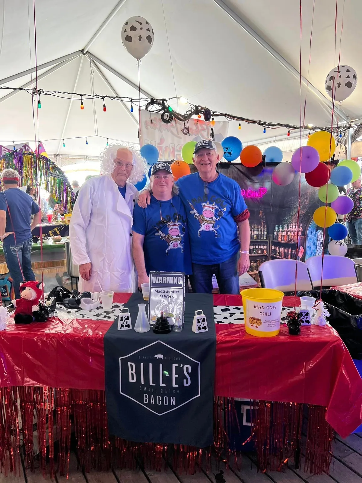 Super Chili Bowl Cook Off in Orange Beach , AL - scenes from the festival weekend (photo 3 of 4)