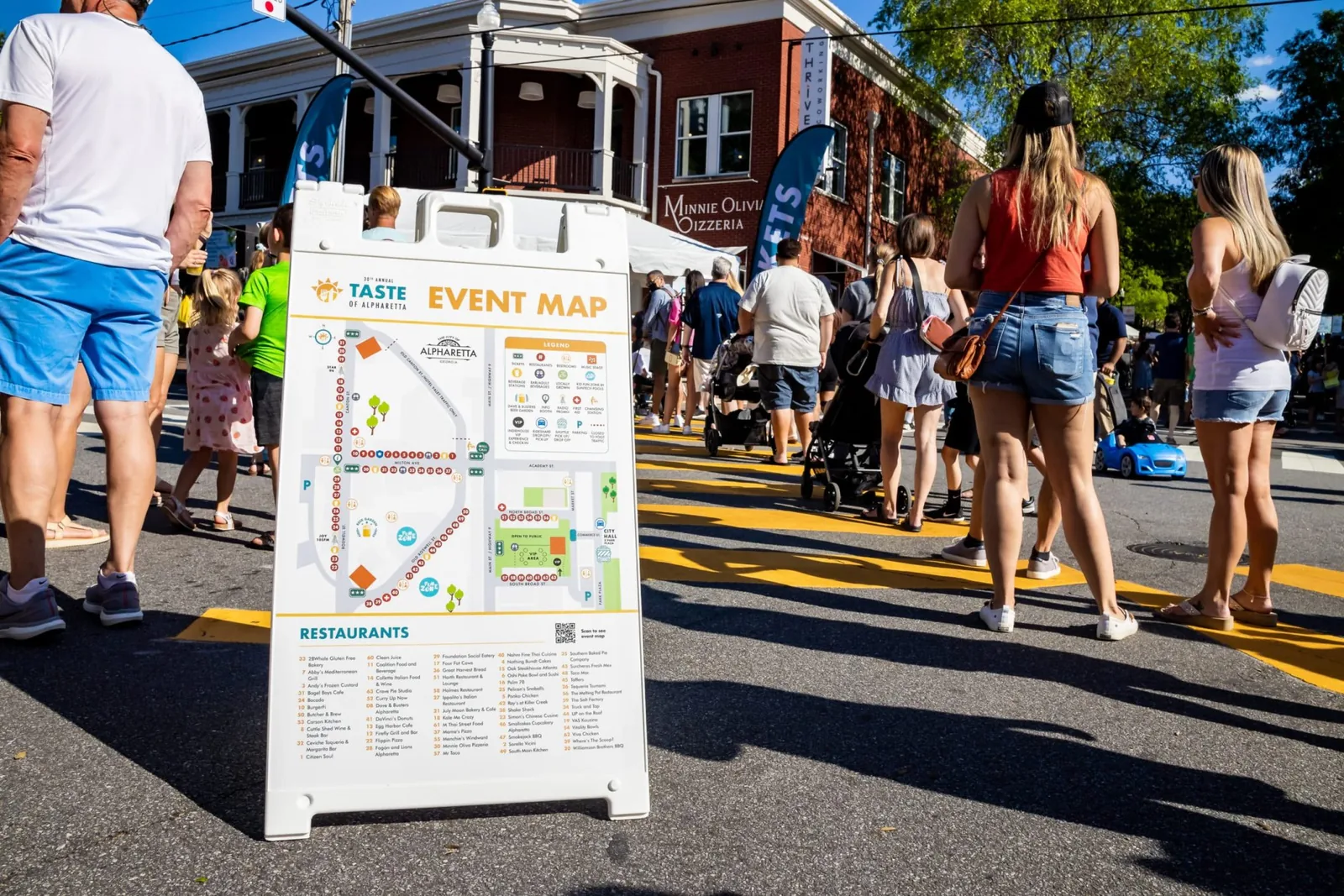 Taste of Alpharetta Festival in Alpharetta , GA - festival atmosphere (photo 1 of 4)