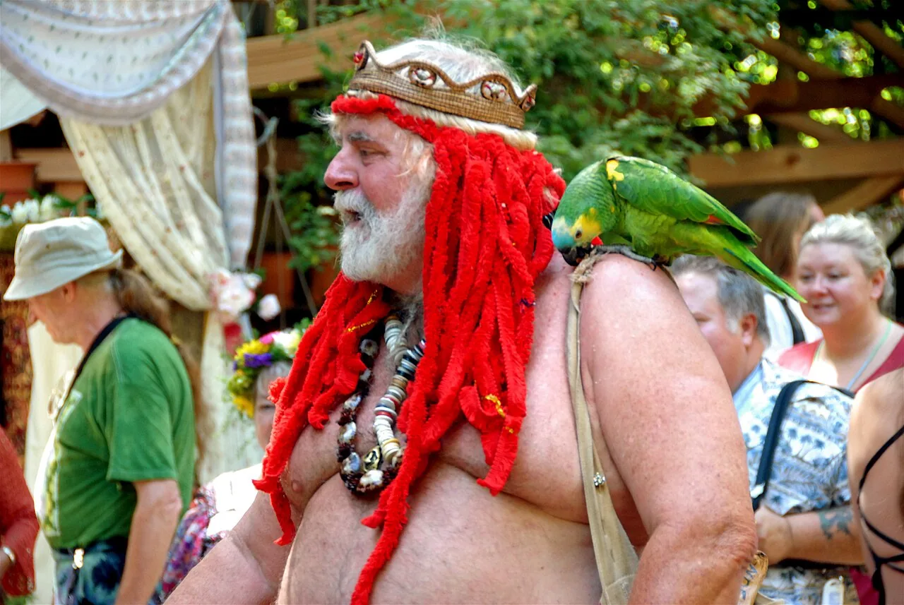 Oregon Renaissance Faire in Canby, OR - scenes from the grounds (photo 3 of 6)