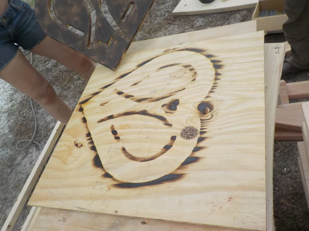 Love Burn 2018 effigy build, Miami