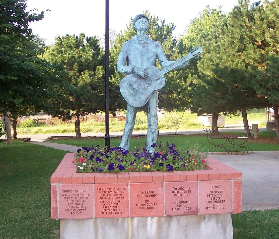 Woody Guthrie Folk Festival crowd in Okemah