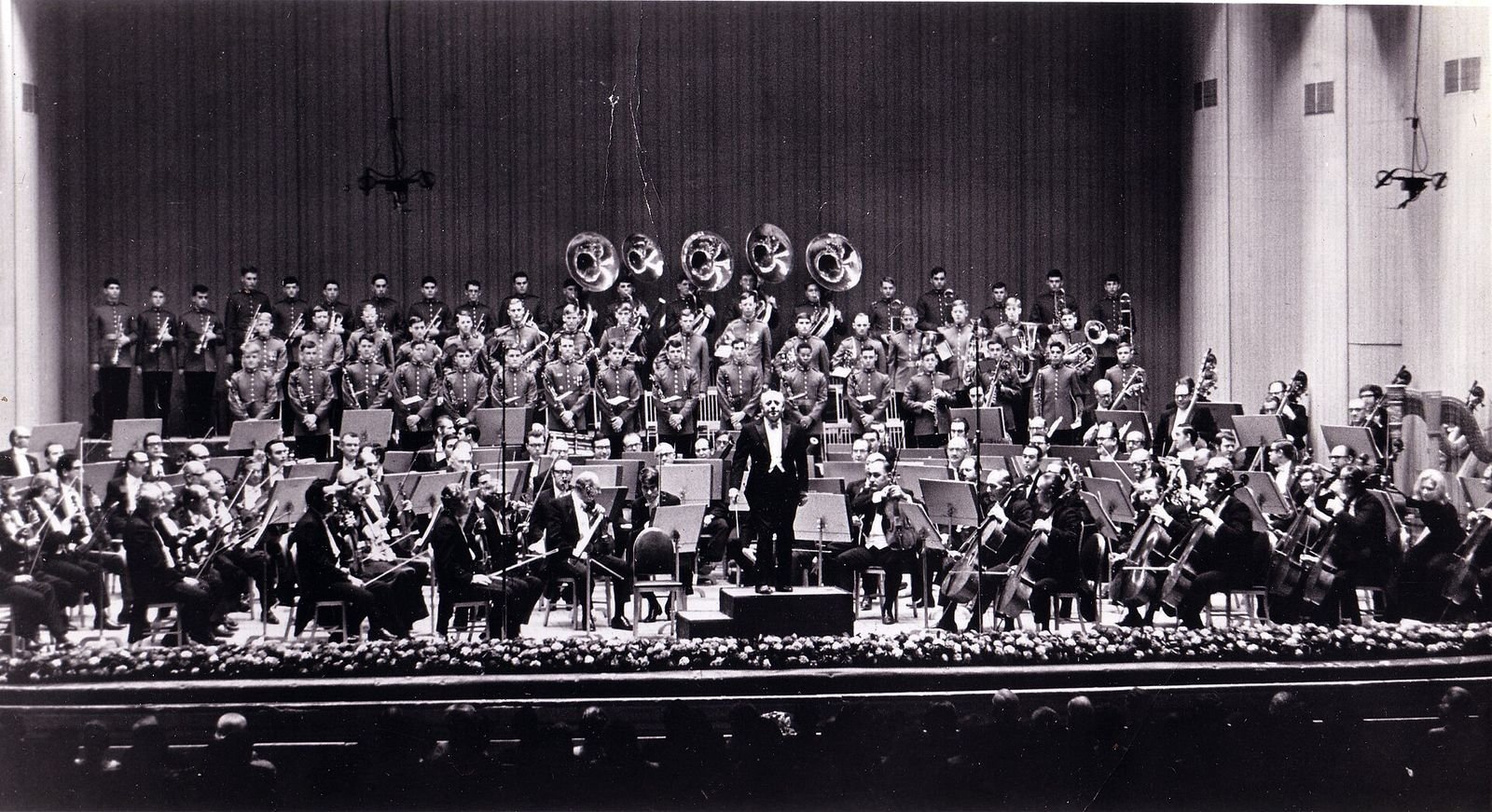 Classical music festival crowd (1970)